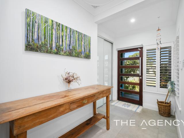 House for sale in Shoalwater, Western Australia