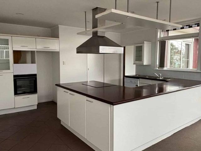 House for rent in Awhitu, Oroua County
