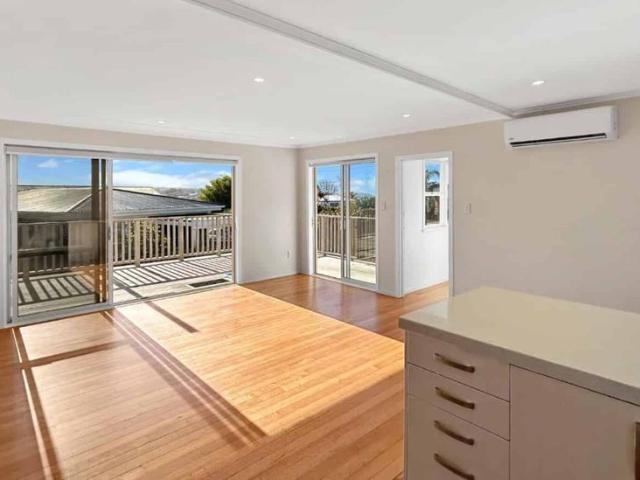 House for rent in Whangaparaoa