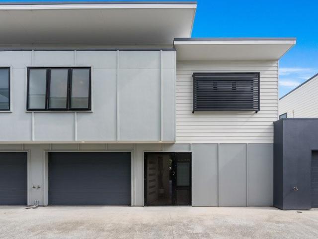 Townhouse for sale in Tweed Heads