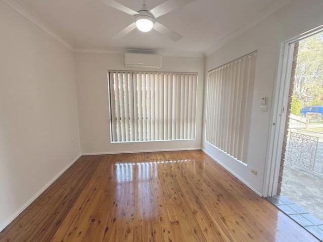 Apartment for rent in Fairy Meadow, Wollongong City Council