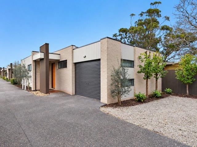 Villa for rent in Camerons Creek, Victoria