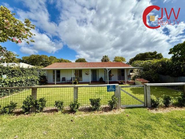 House for sale in Abbey, Western Australia