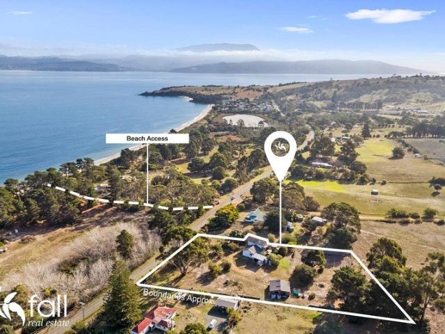 House for sale in South Arm, Tasmania