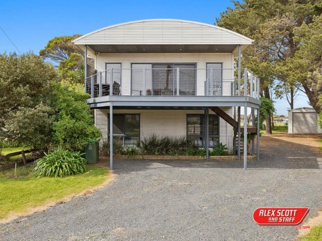 House for sale in Sunderland Bay, Victoria