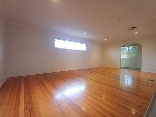 Townhouse for rent in Camerons Creek, Victoria