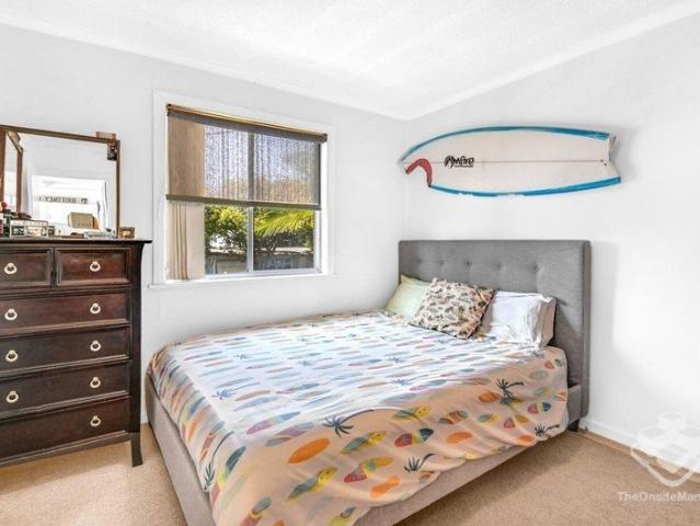 Apartment for rent in Biggera Waters, Gold Coast City