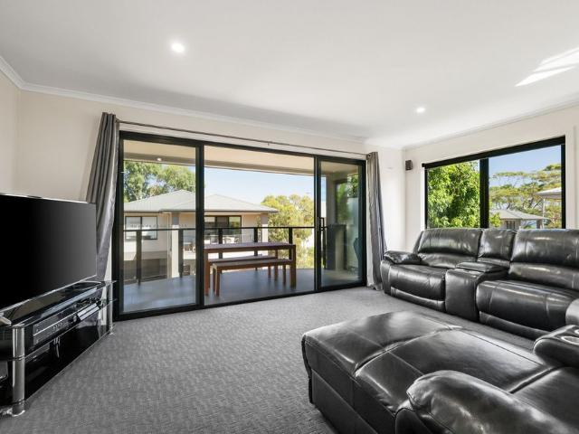 Townhouse for rent in Cowes, Bass Coast Shire