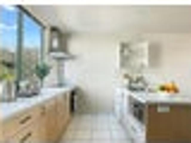Apartment for sale in Whangaparaoa