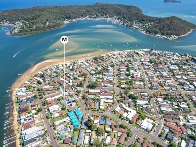 Villa for sale in Booker Bay, Gosford