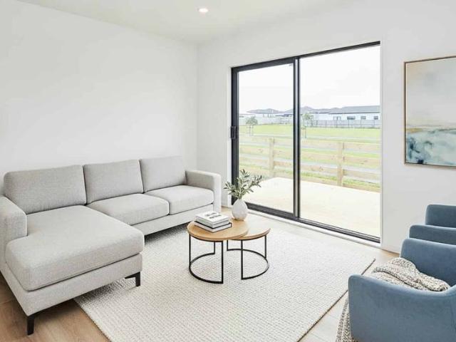 Apartment for rent in Awhitu, Oroua County