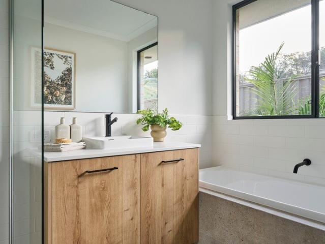 Cottage for sale in Parklands, Western Australia