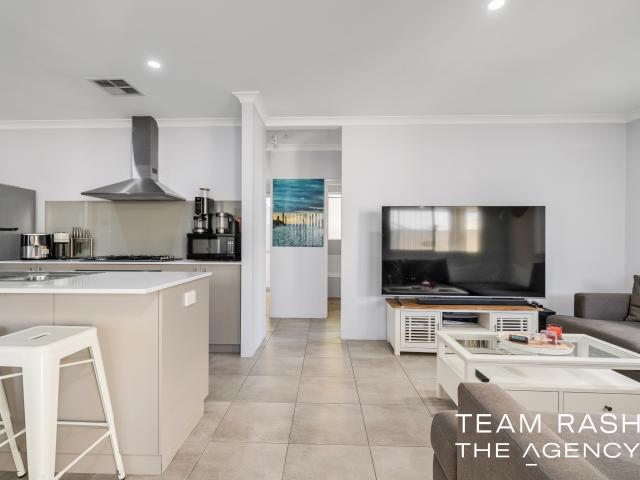 House for sale in Golden Bay, Western Australia