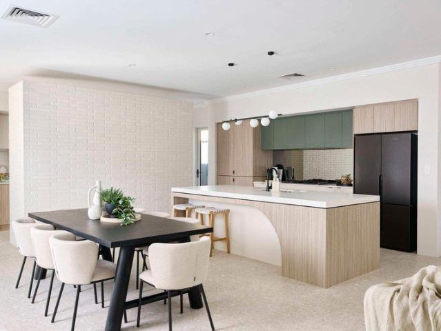 Cottage for sale in Eglinton, City of Wanneroo