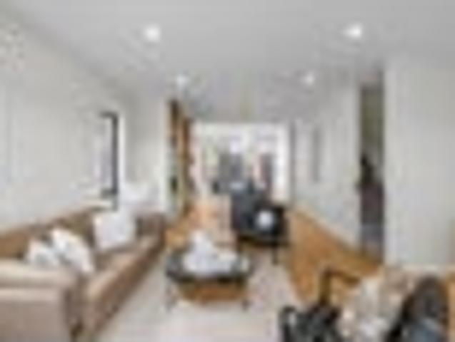 Townhouse for sale in Paremoremo, Oroua County