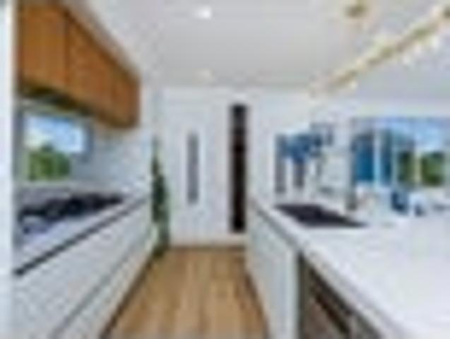 House for sale in Whangaparaoa