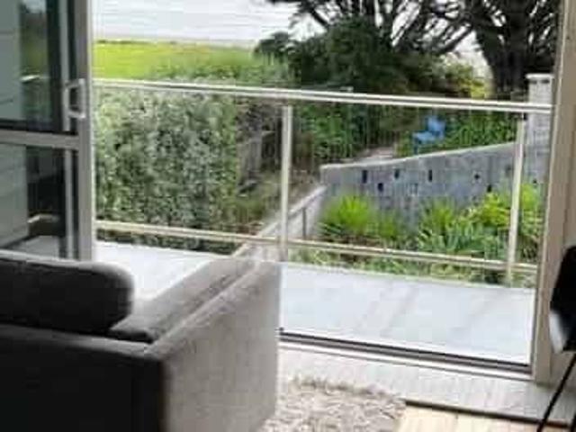 Apartment for rent in Paraparaumu Beach, Wellington