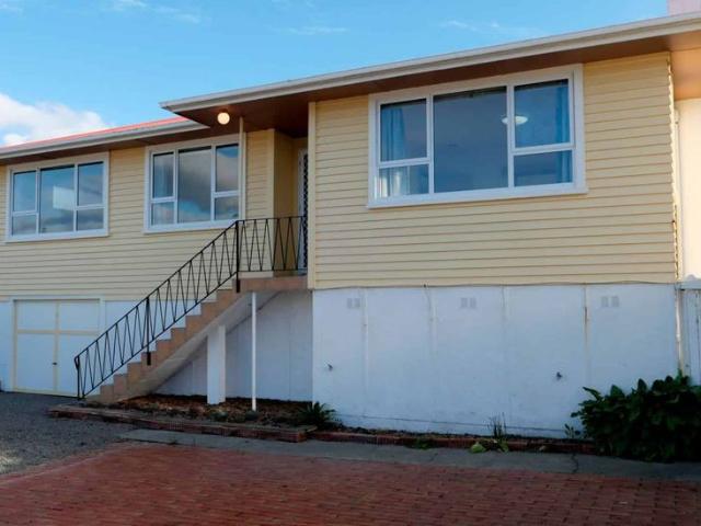 House for rent in Paraparaumu, Wellington