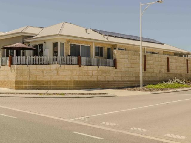 House for sale in Alkimos, Western Australia