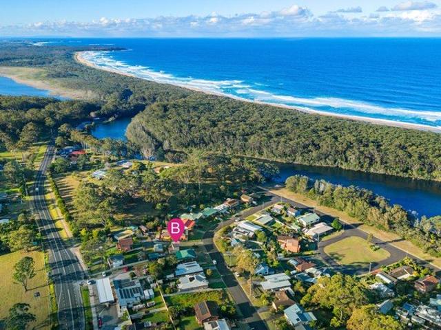 House for sale in Lake Tabourie, New South Wales