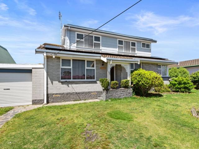 House for sale in Shearwater, Tasmania