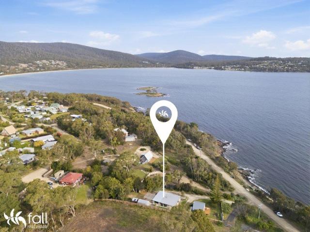 House for sale in White Beach, Tasman