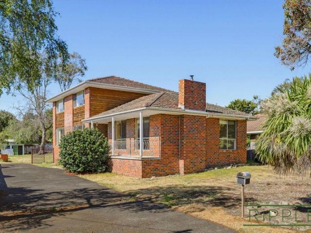 House for sale in Seven Mile Beach, Hobart