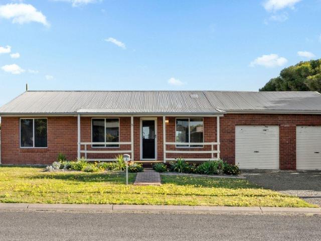 House for sale in Goolwa Beach, Alexandrina Council
