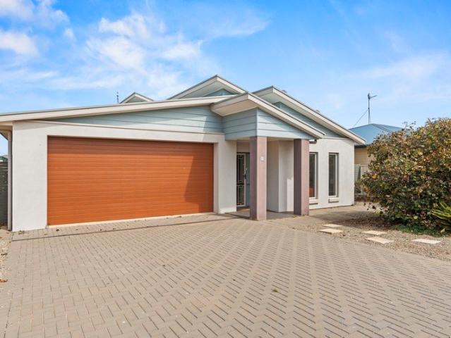 House for sale in North Beach, Copper Coast Council