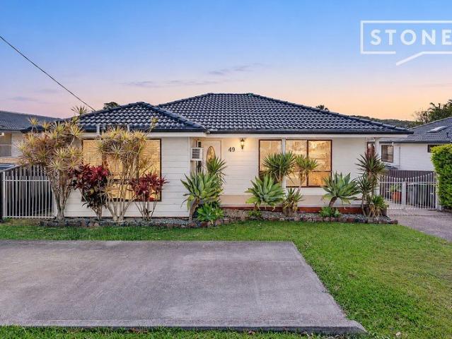 House for sale in Caves Beach, City of Lake Macquarie