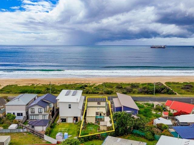 House for sale in Newcastle, Newcastle-Maitland