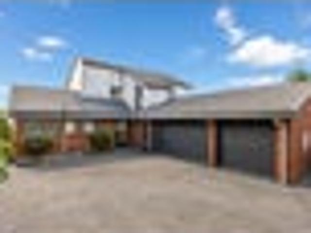 House for sale in Whangaparaoa