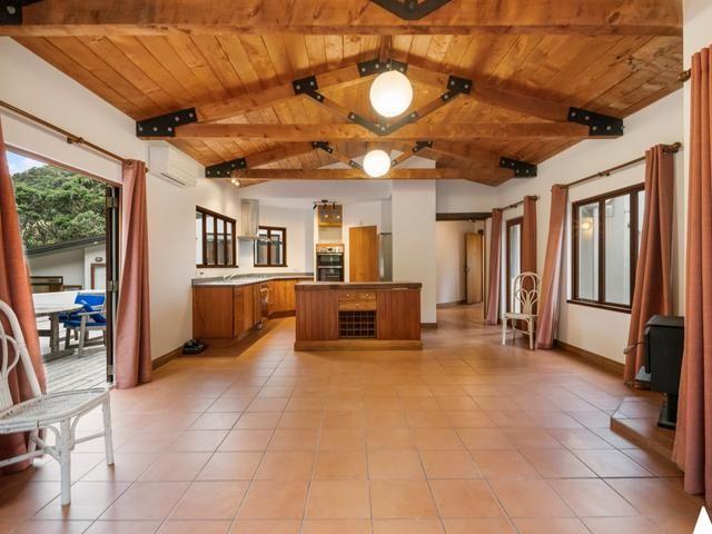 House for rent in Oratia