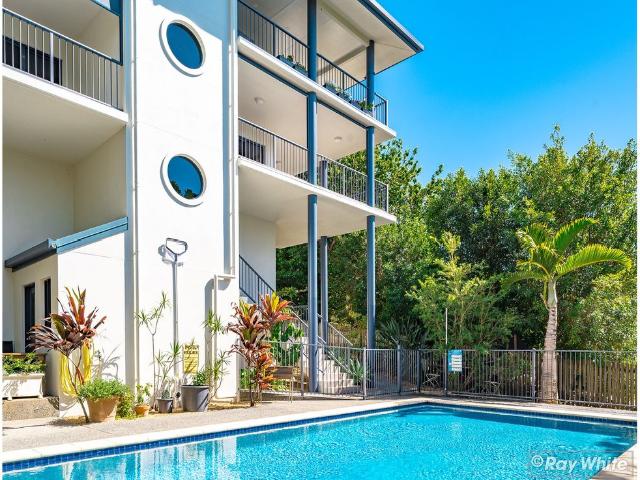 Apartment for rent in Cooee Bay, Queensland