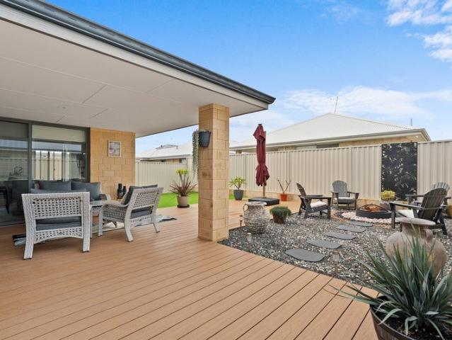 House for sale in Golden Bay, Western Australia