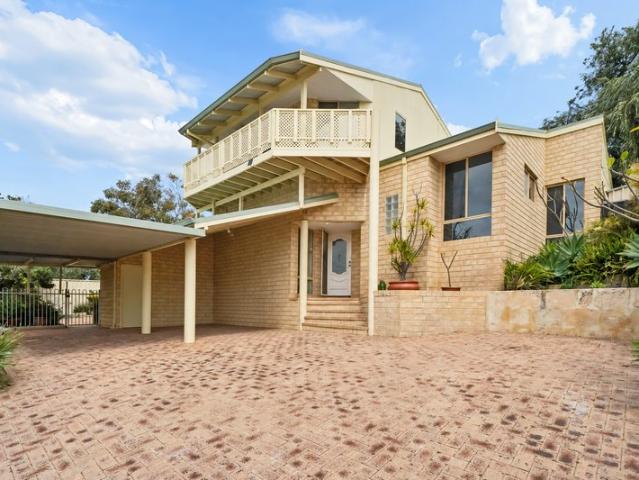House for sale in Mullaloo, Western Australia