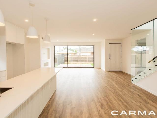 House for rent in Safety Beach, Melbourne