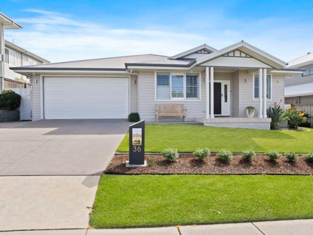 House for sale in Catherine Hill Bay, New South Wales