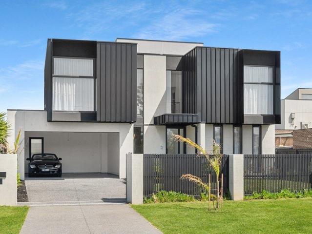 Townhouse for sale in Camerons Creek, Victoria
