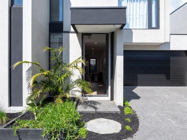 Townhouse for sale in Camerons Creek, Victoria