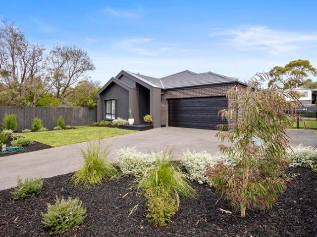 House for sale in Rye, Melbourne