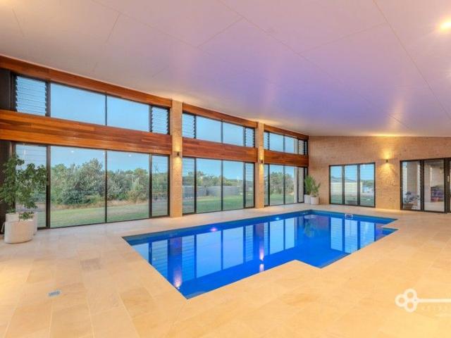 Cottage for sale in Pelican Point, South Australia