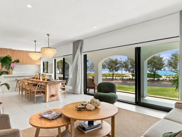 House for sale in Busselton Jetty Foreshore, Busselton