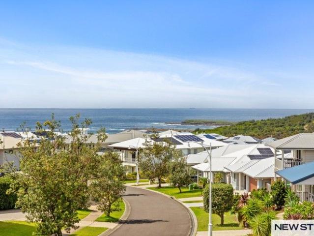 House for sale in Catherine Hill Bay, New South Wales