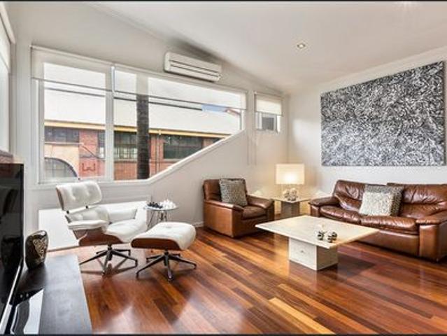 Townhouse for rent in Camerons Creek, Victoria