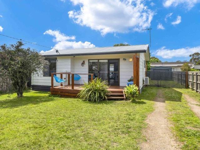 House for sale in Cowes, Victoria