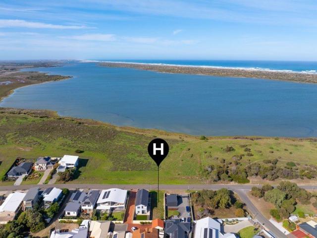 Land for sale in Hindmarsh Island, South Australia