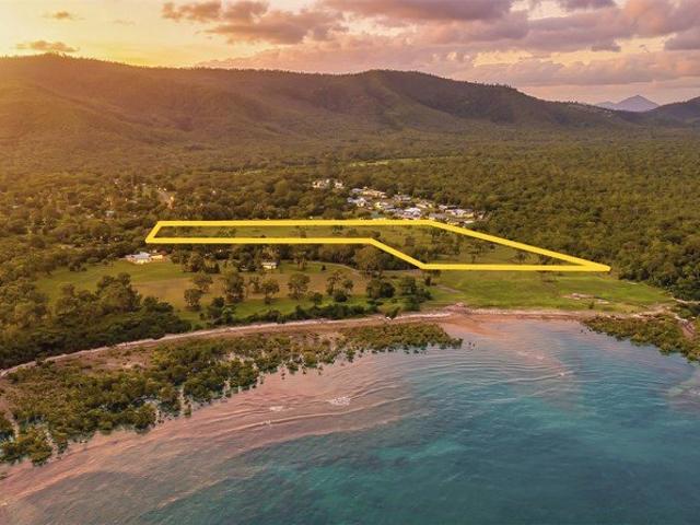 Land for sale in Laguna Quays, Queensland