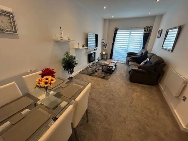 Apartment for rent in Squires Gate, Blackpool