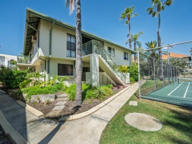 Apartment for sale in Parklands, Western Australia